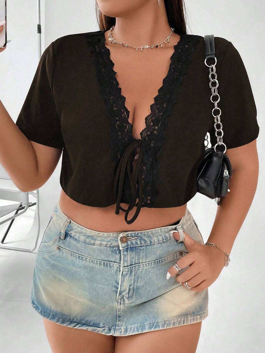 Flirla Hơn Đồ trang trí Lace hoa văn Nút phía trước Áo phông Crop - Màu nâu Sô-cô-la - Xem 1