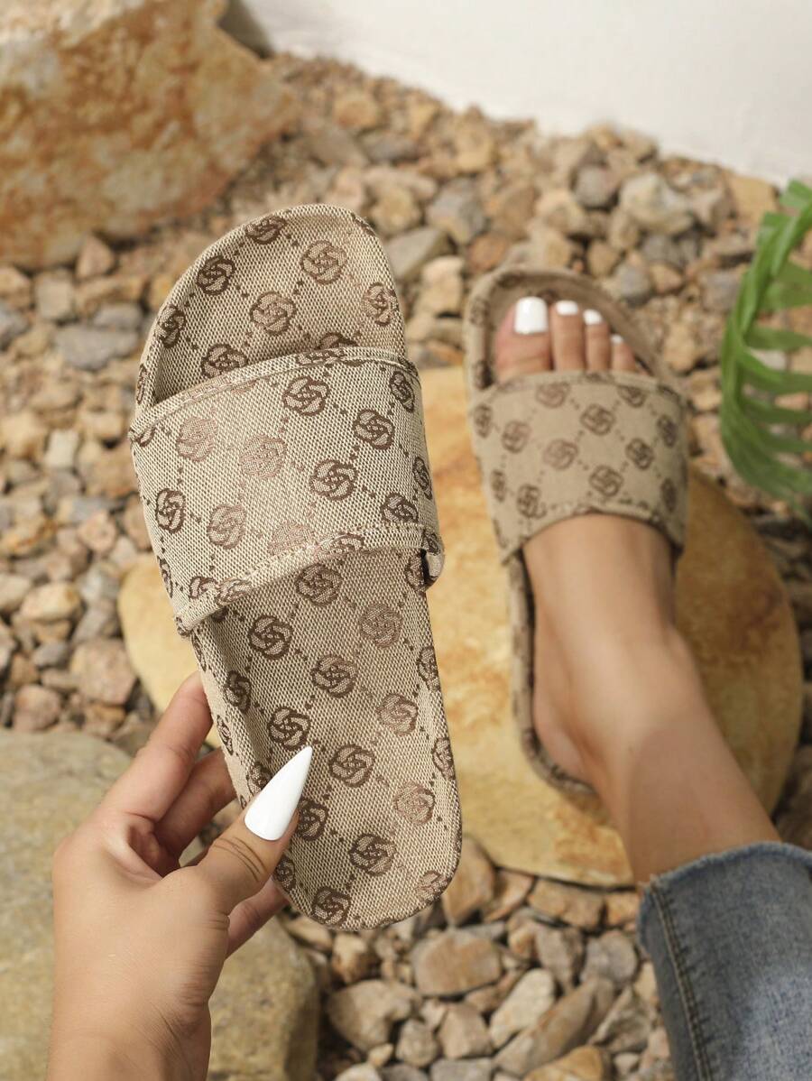 Women Retro Floral Print Flat Slip-On Casual Comfortable Outdoor Slide Sandals, Elegant Beach Slippers - Apricot - View 1