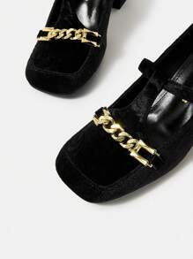 SheIn MOD 女性時尚高跟單鞋適合春天,夏天和秋天 - 黑色 - 查看 4