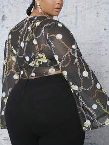 SHEIN CURVE+ Plus Chain Print Tie Front Crop Top - Multicolor - View 2