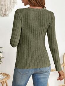 SHEIN Maternidad Camiseta de cuello scoop tejida de canalé - Verde - Ver 2