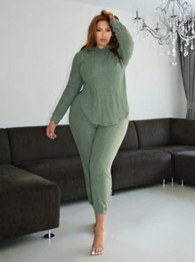 SHEIN SXY Plus Solid Hooded Tee & Pants - Green - View 3