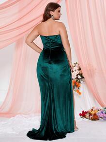 Plus Split Thigh Velvet Tube Prom Dress - Green - View 2