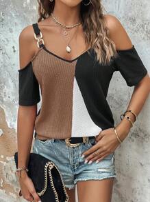 EMERY ROSE Colorblock Chain Detail Cold Shoulder Tee - Khaki - View 4