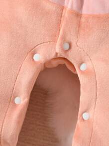 SHEIN 新生儿粉色可爱长袖连帽连体睡衣