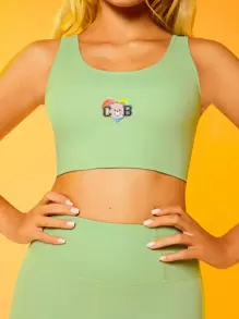 SHEIN X Care Bears Sovereign Charm 卡通圖形u字背運動胸圍加膝短褲套裝 - 綠色 - 查看 7