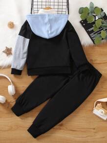 SHEIN 小男孩字母圖案拼色拉鍊連帽衫和運動褲（不含毛衣） - 彩色 - 查看 2