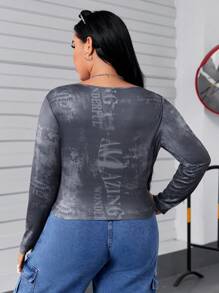 SHEIN EZwear Talla grande Camiseta con estampado de letra de cuello cuadrado