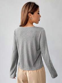 SHEIN EZwear Camiseta unicolor de cuello notch - Gris Claro - Ver 2