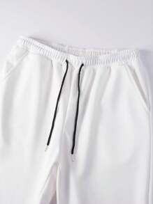 Manfinity Homme 男士休闲字母图案卫衣和运动裤，适合外出穿着，秋季服装