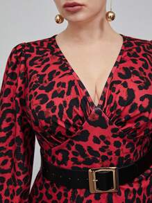 BizChic Talla grande Vestido con estampado de leopardo de cuello V de manga farol sin cinturón - Rojo - View 9