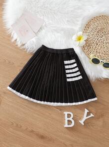 SHEIN Young Girl Striped Pattern Pleated Knit Skirt