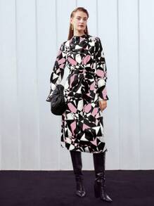 MOTF PREMIUM BELTED ABSTRACT PRINT DRAPED DRESS - Multicolor - View 9