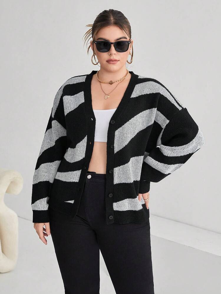 Plus Colorblock Drop Shoulder Cardigan
