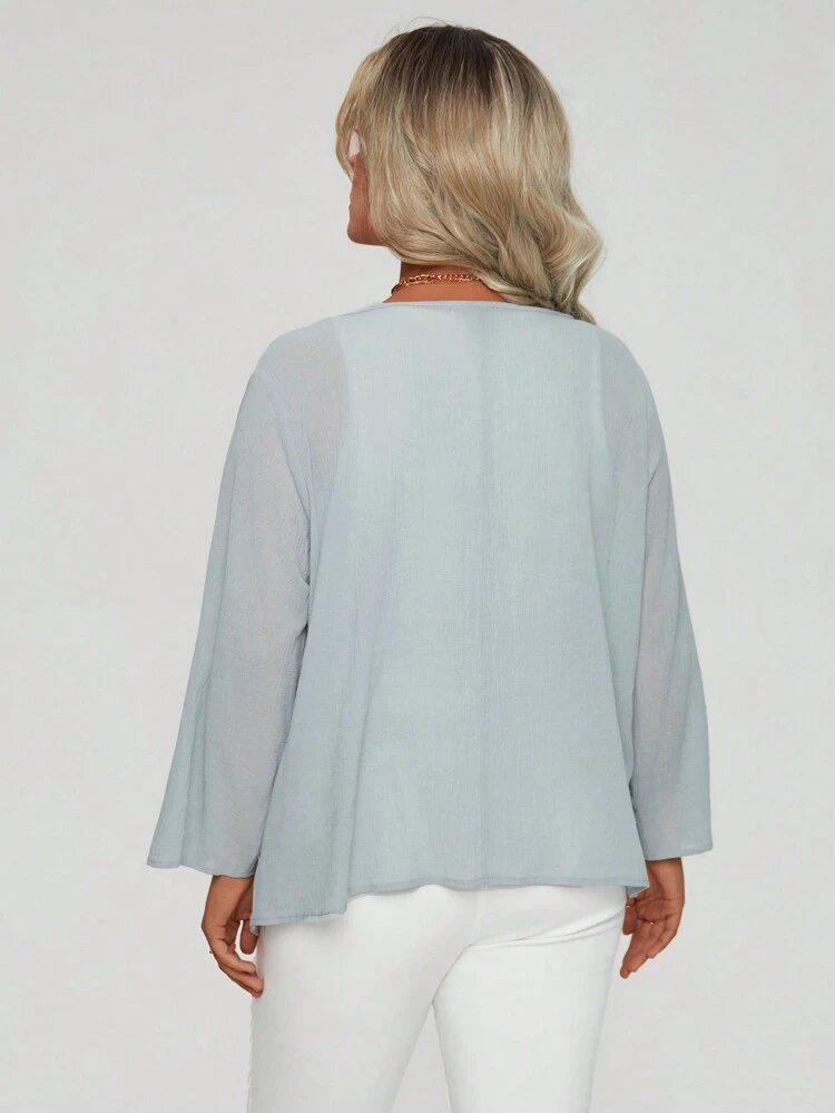 Plus Contrast Panel Asymmetrical Hem Blouse