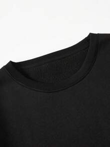 Men Plus Solid Thermal Lined Sweatshirt - Black - View 4