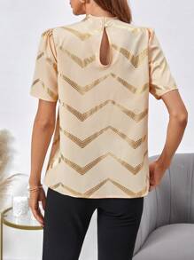SHEIN LUNE In Chevron Ống tay áo Cổ giả Áo sơ mi - Màu be - Xem 2