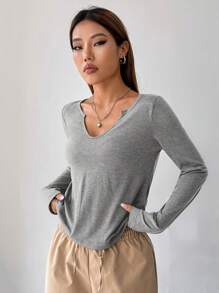 SHEIN EZwear Camiseta unicolor de cuello notch - Gris Claro - Ver 3