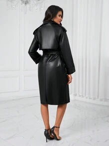 Aveloria 西裝領腰帶PU皮革風衣外套 - 黑色 - 查看 2