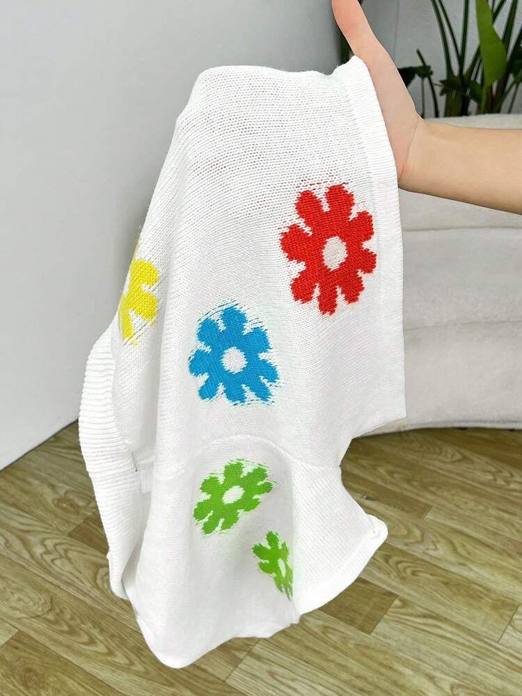 Plus Floral Pattern Drop Shoulder Sweater & Knit Shorts