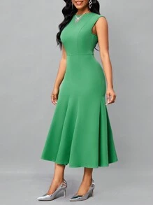 SHEIN Lady Solid A-line Dress - Green - View 6