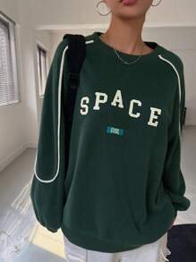 DAZY Áo nỉ trễ vai họa tiết tương phản chữ cái, quần áo mùa thu - Màu xanh lá cây đậm - Xem 6