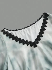 Calvaya 大碼萬聖節鳥印花蕾絲邊喇叭袖雪紡洋裝 - 白色 - 查看 3