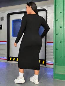 Flirla Plus Cut Out Front Bodycon Dress - Black - View 2