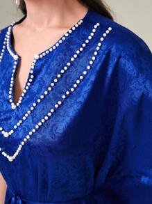 Al Najma Jacquard Notched Neck Faux Pearl Decor Batwing Sleeve Kaftan - Blue - View 5