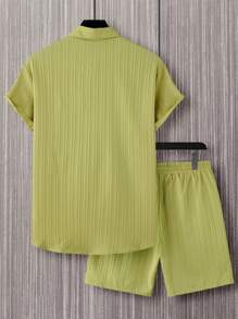 Manfinity Homme 男士素色前排扣襯衫和腰部抽繩短褲不帶T恤 - 薄荷綠 - 查看 2