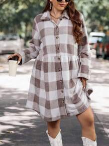 SHEIN LUNE Vestido amplio con botones en la parte delantera y estampado de cuadros de búfalo - Marrón - Ver 4