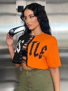 SHEIN SXY Đồ họa Chữ cái Khối màu Thả vai Áo phông Crop - trái cam - Xem 3