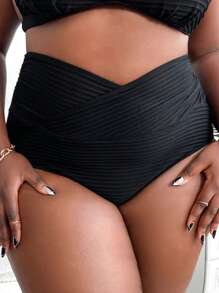 SHEIN CURVE+ Summer Beach Plus Solid Wrap Cross Waist Bikini Bottom