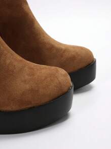 Ladies' Fashionable Wedge Heel Platform Boots - Brown - View 6