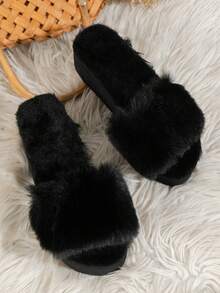 6CM高柔軟的和毛茸茸黑色室內拖鞋 - 黑色 - 查看 5