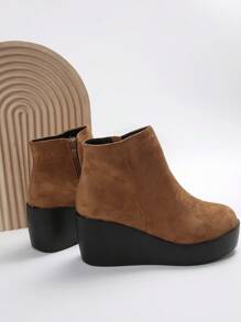 Ladies' Fashionable Wedge Heel Platform Boots - Brown - View 7
