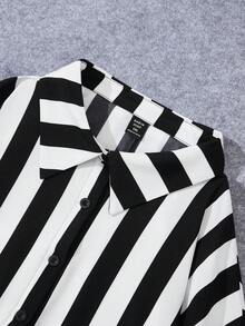 SHEIN VCAY Talla grande Vestido camisero con estampado de rayas bajo irregular - Blanco y Negro - Ver 4
