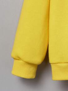 SHEIN Chàng trai trẻ Thư được vá Áo chui đầu & Denim Hiệu ứng Quần & Sọc Khăn choàng - Màu vàng - Xem 5