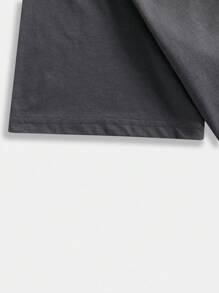 ROMWE MEN Street Life Men Mushroom & Slogan Graphic Tee - Grey - View 3