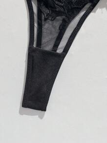 Floral Embroidered Schiffy Underwire Lingerie Set - Black - View 4