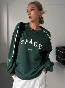 DAZY Áo nỉ trễ vai họa tiết tương phản chữ cái, quần áo mùa thu - Màu xanh lá cây đậm - Xem 5