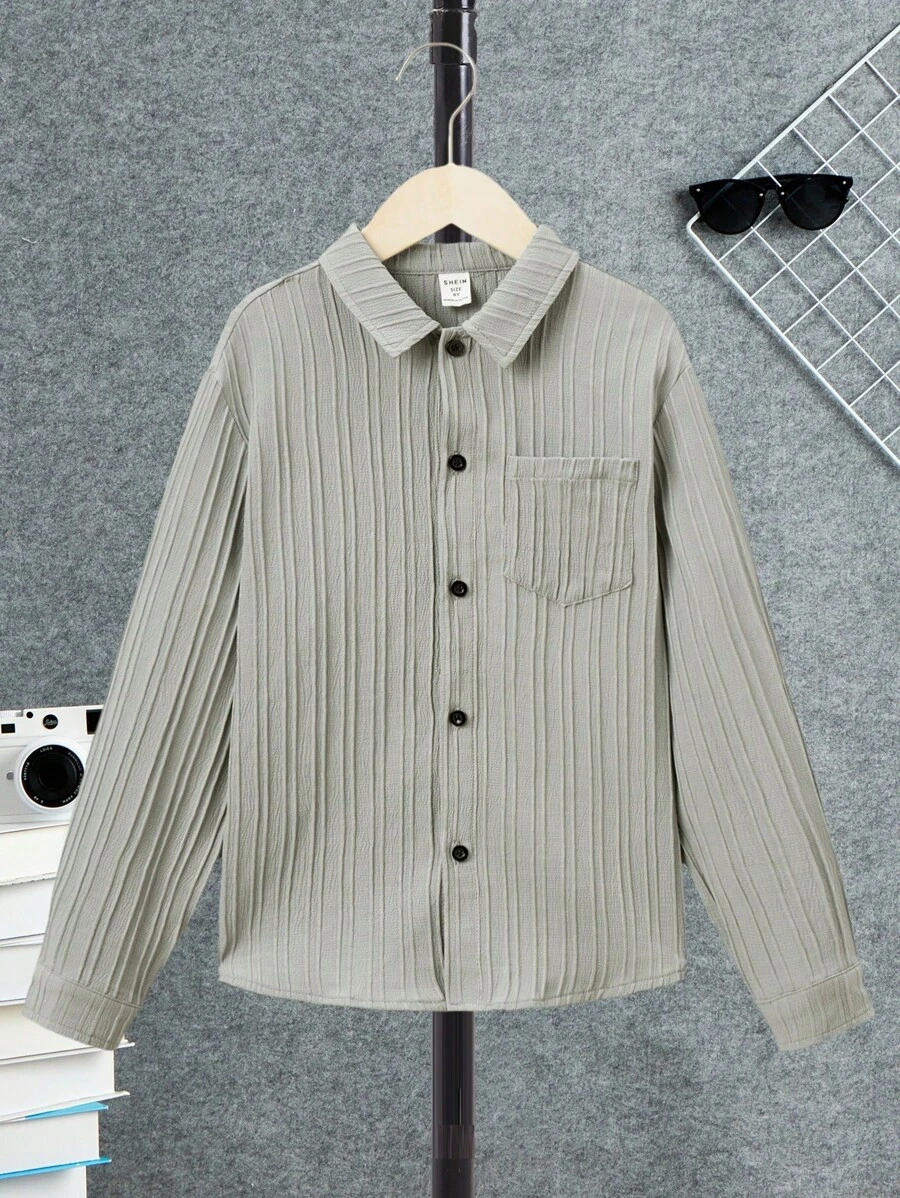 SHEIN Cậu bé Tween Chất rắn Vá Túi Nút Lên Áo sơ mi - Màu xanh lam - Xem 1