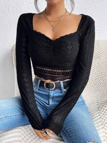 SHEIN Frenchy Sweetheart Neck Lace Trim Textured Fabric Crop Tee Winter Black Casual Spring - Black - View 3