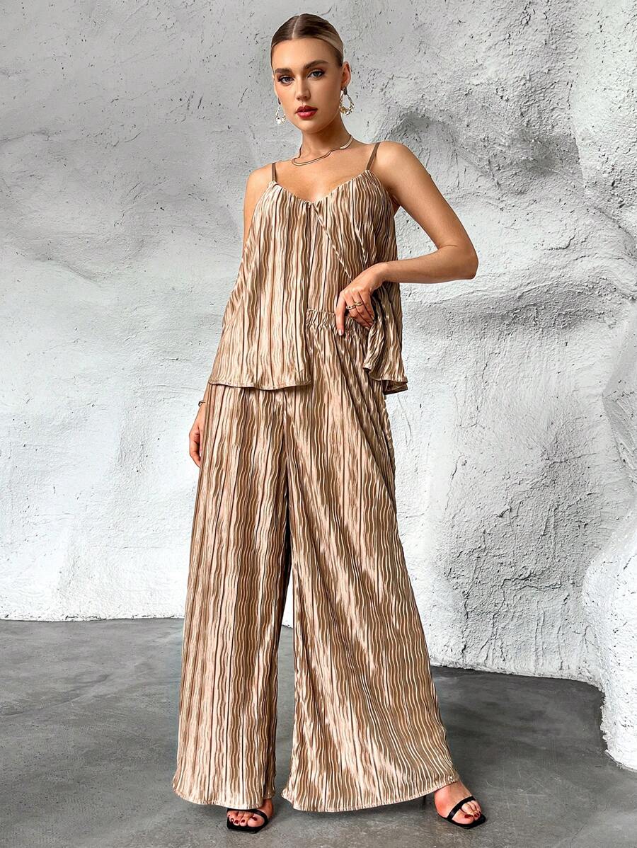 SHEIN Essnce 素色褶皺吊帶上衣和闊腿褲 - 綠色 - 查看 1