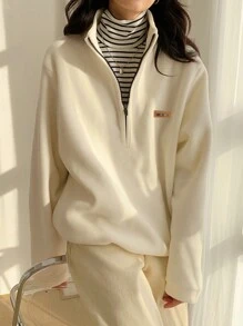 DAZY Chi tiết Patched thư Một nửa khóa kéo Thả vai Teddy Áo nỉ - Màu be - Xem 2