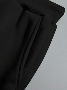 Manfinity Homme Men Plus Letter Graphic Sweatshirt & Sweatpants - Black - View 3