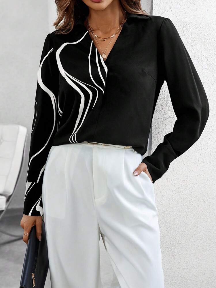 Graphic Print Blouse