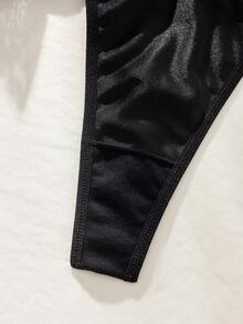 SHEIN Contrast Lace Underwire Lingerie Set - Black - View 5