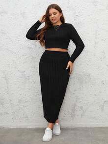 SHEIN Essnce Plus Solid Crop Tee & Pencil Skirt - Black - View 5