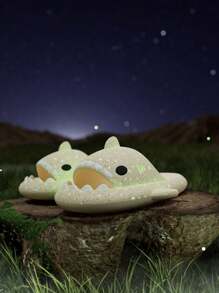 Divertidas chanclas con diseño de tiburón con suela gruesa, suaves y cómodas - Beis - Ver 3